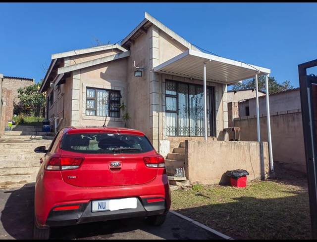 2 BEDROOM HOUSE FOR SALE IN KWANDENGEZI